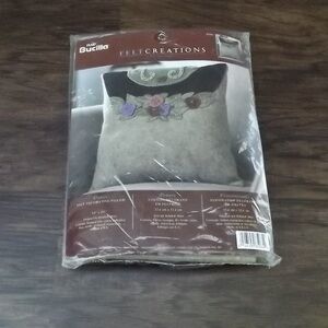 Bucilla Felt Craft Kit 85084 Pansy Decorative Pillow Kit Flowers Embroidery DIY